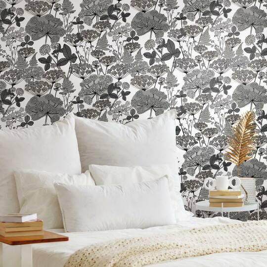 RoomMates Niittypolku Peel & Stick Wallpaper
